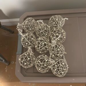 White glitter and pearl ornaments